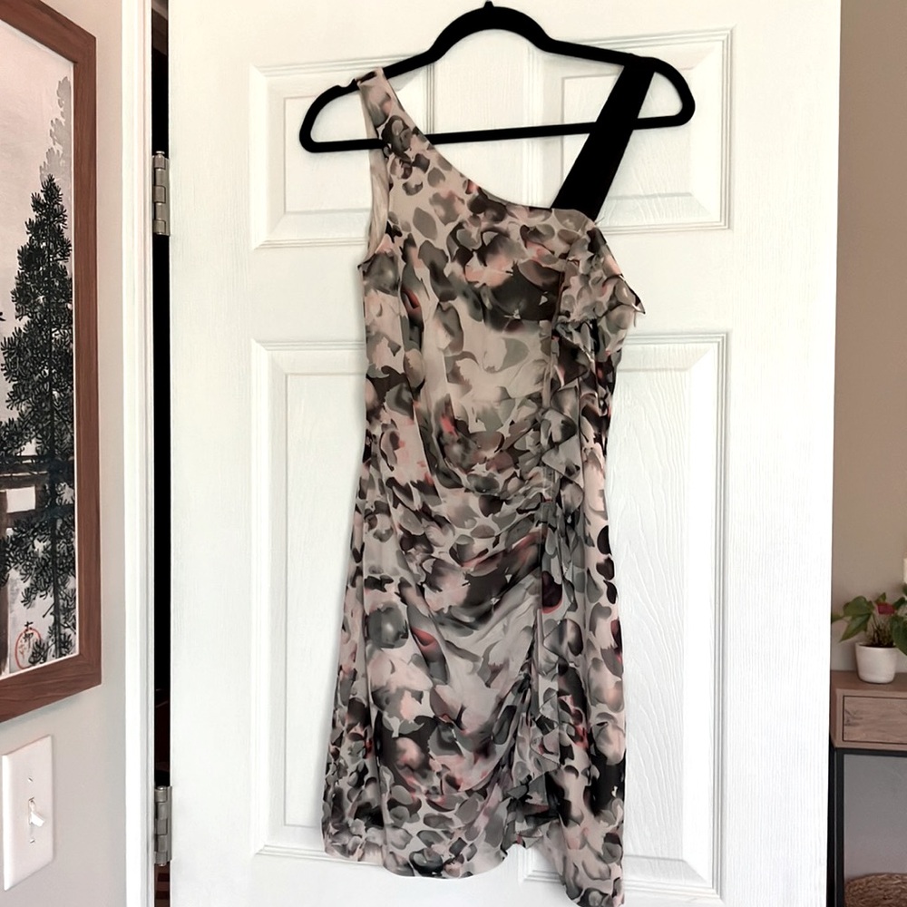 Gorgeous watercolor kensie dress (size 4)